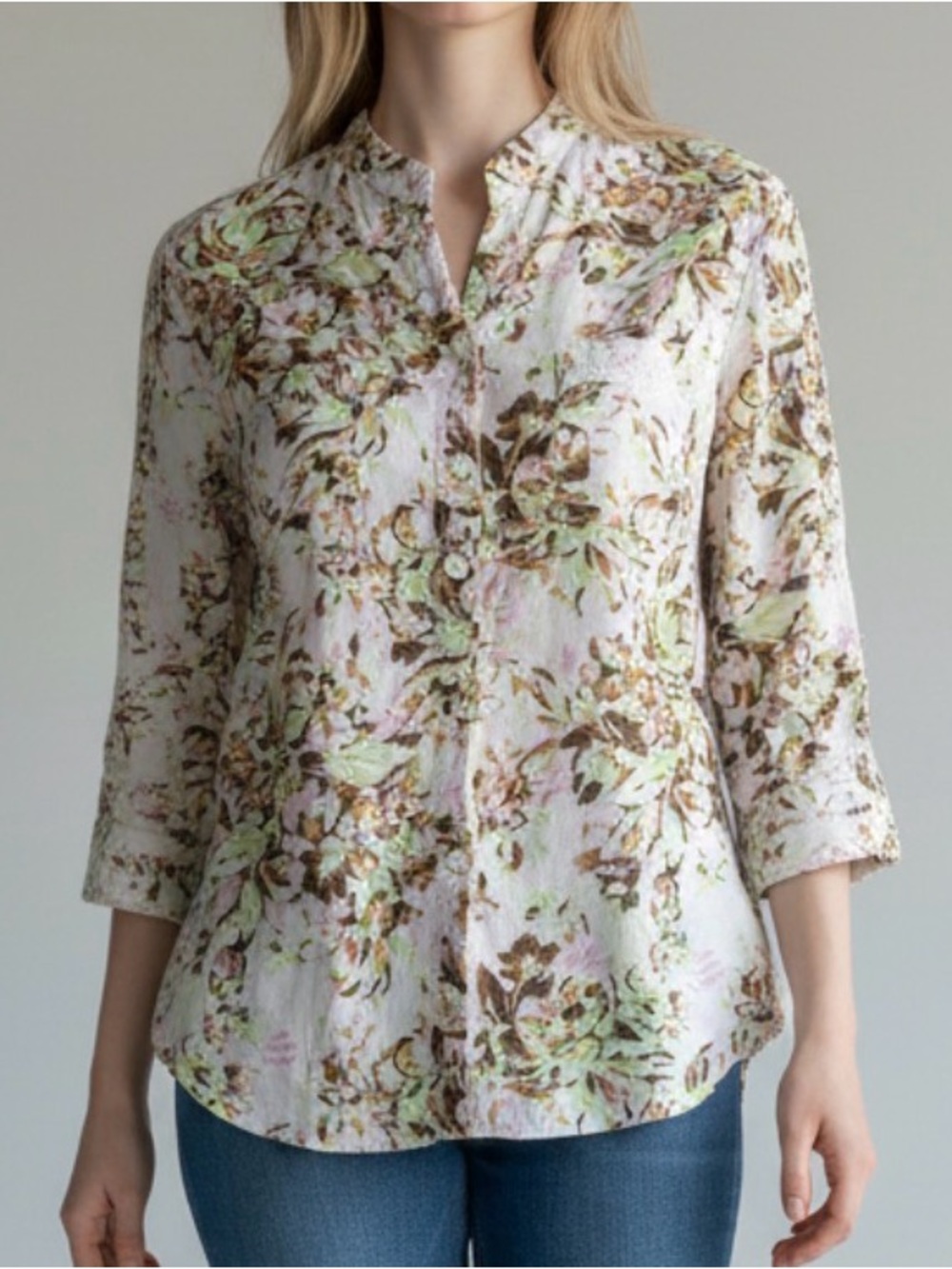 JH Collectibles Floral 3/4 Sleeve Button Down Top